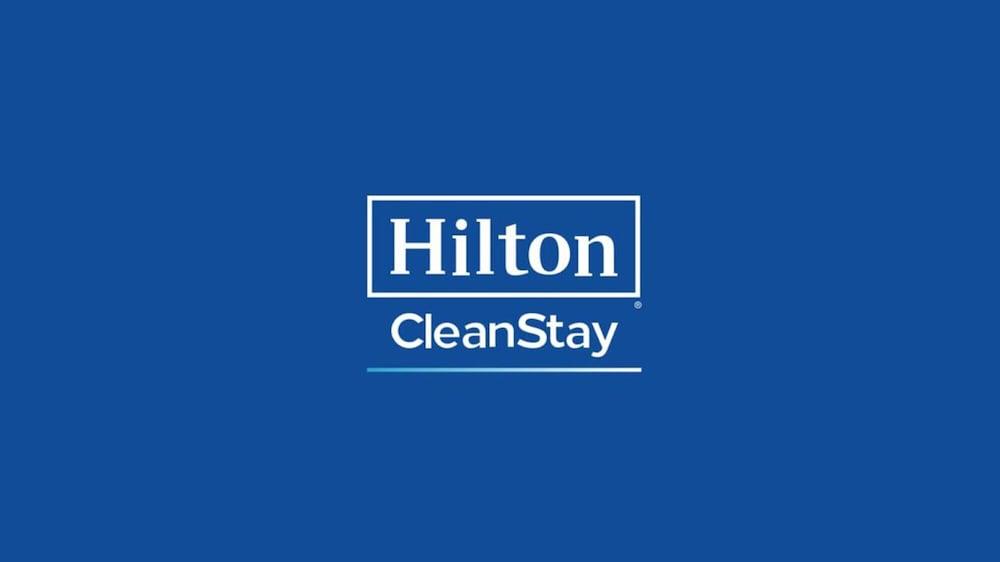 Hilton Garden Inn Cleveland Airport Fairview Park Exteriör bild