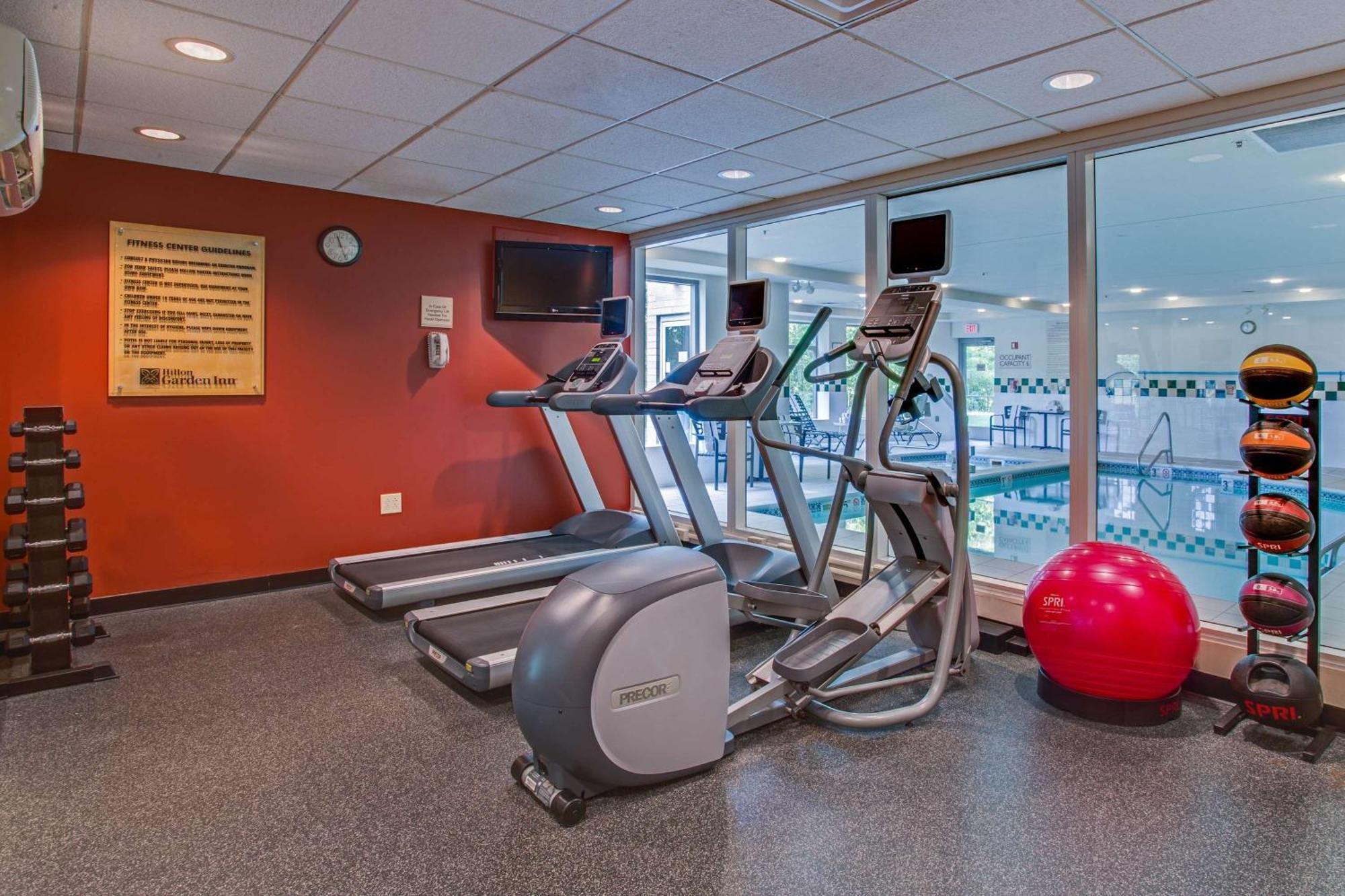 Hilton Garden Inn Cleveland Airport Fairview Park Exteriör bild