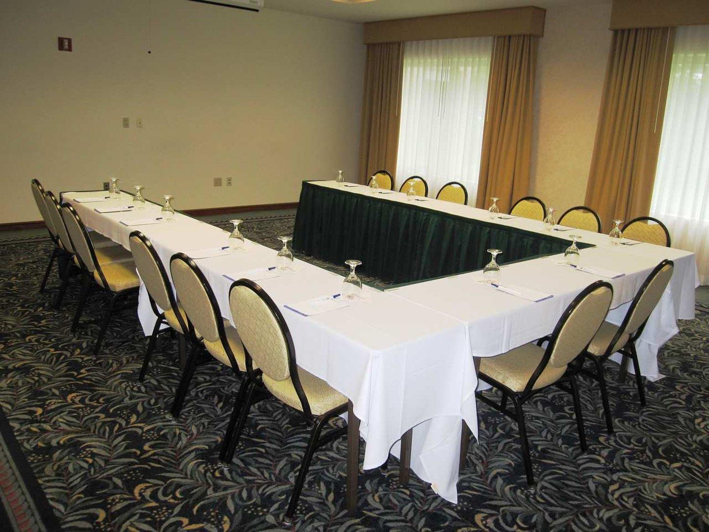 Hilton Garden Inn Cleveland Airport Fairview Park Exteriör bild